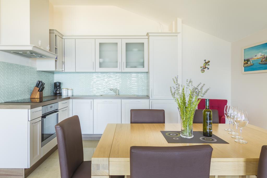 מאלינסקה Luxury Apartments Villa Matea מראה חיצוני תמונה