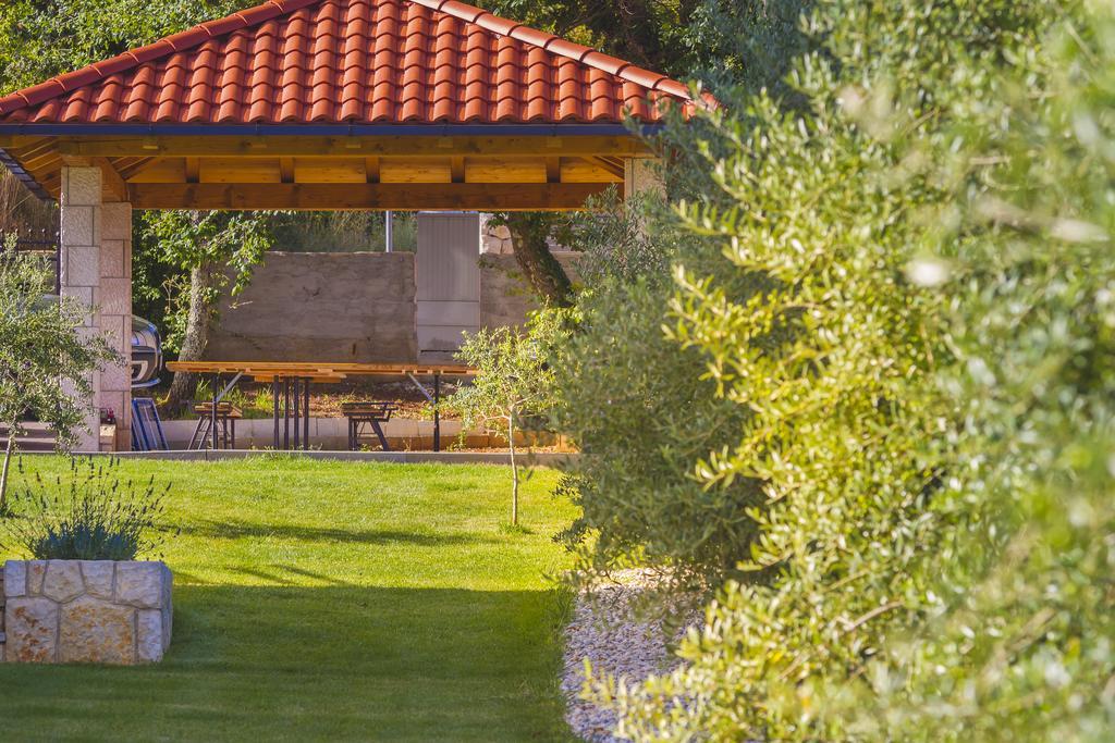 מאלינסקה Luxury Apartments Villa Matea מראה חיצוני תמונה
