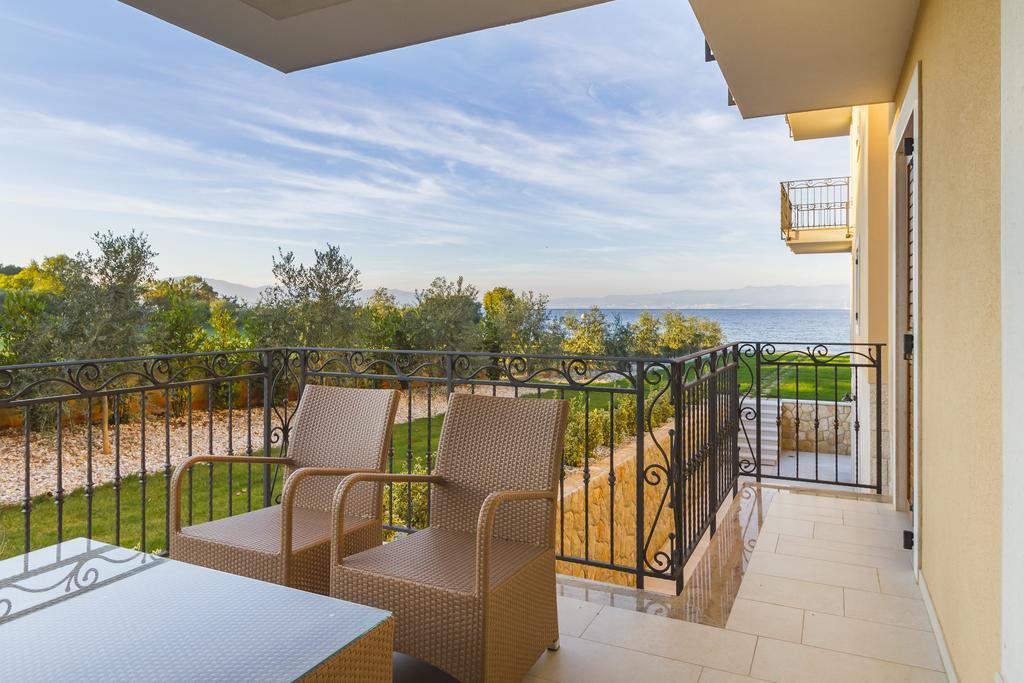 מאלינסקה Luxury Apartments Villa Matea מראה חיצוני תמונה